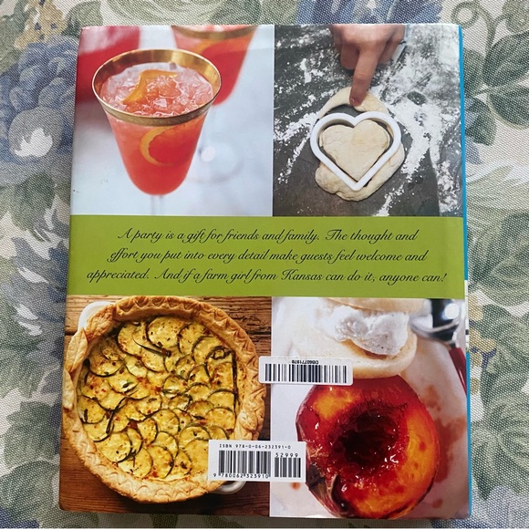 Around The Table Recipes by Martina McBride - Picture 2 of 13